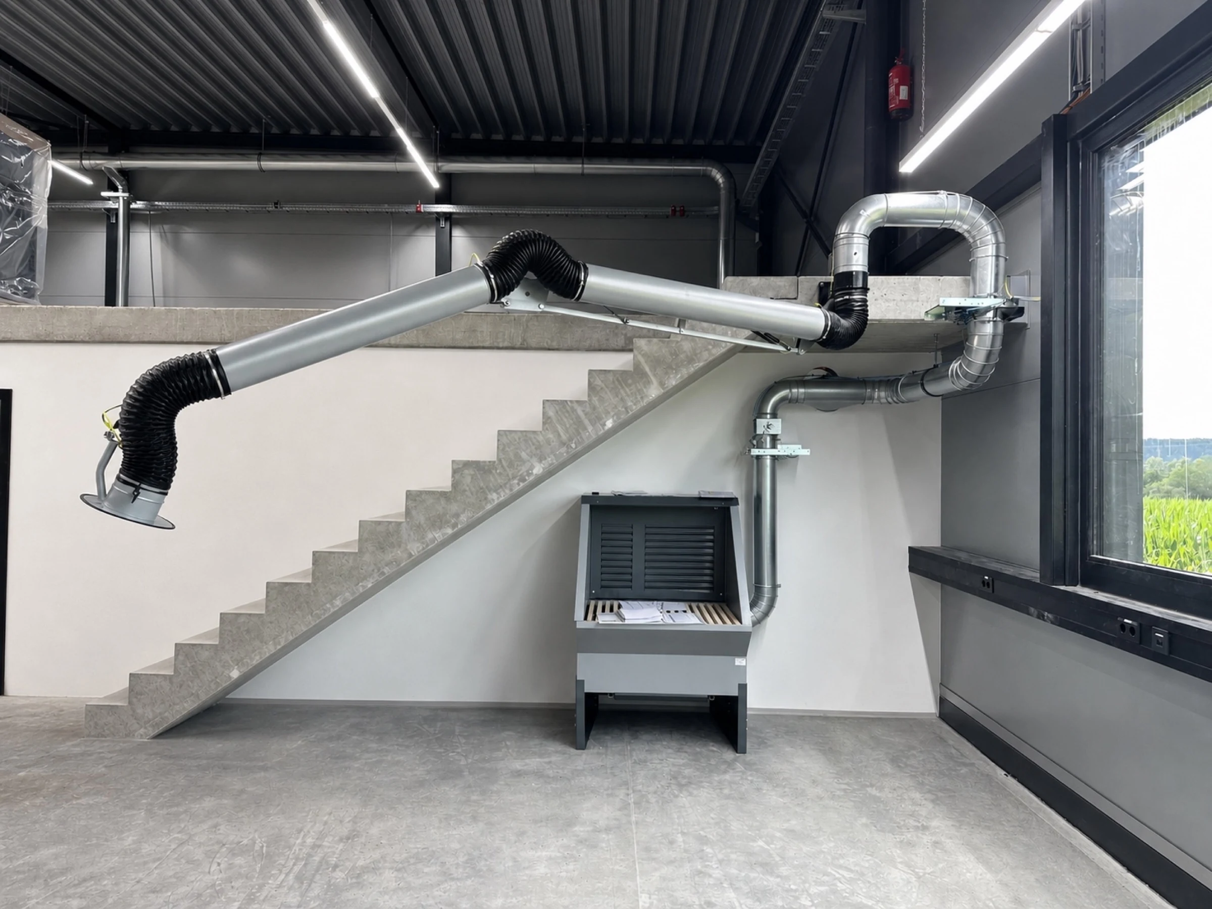 Absaugtechnik direkt am Arbeitsplatz – Bild 1