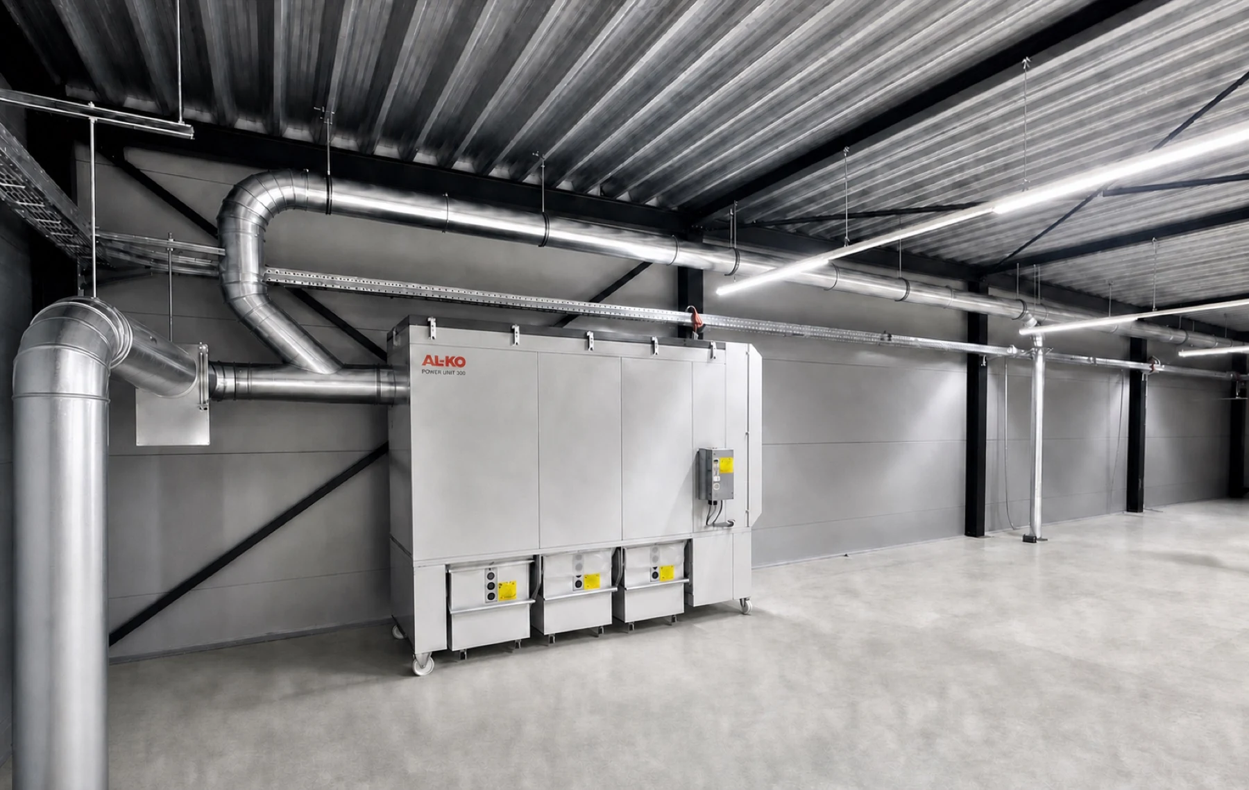 Stationäre Filteranlage mit drei Spänebehältern und glatter Rohrleitung
